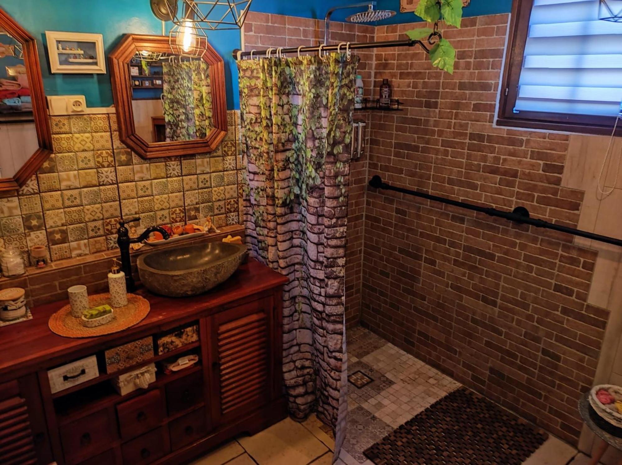 Les Chambres De La Casa D'Elena Cholet Esterno foto